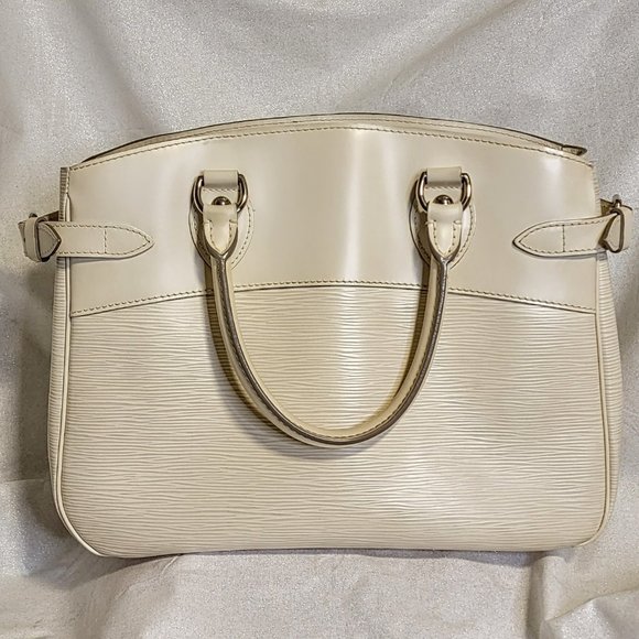 Louis Vuitton Handbags - Louis Vuitton Epi Leather Passy PM Satchel